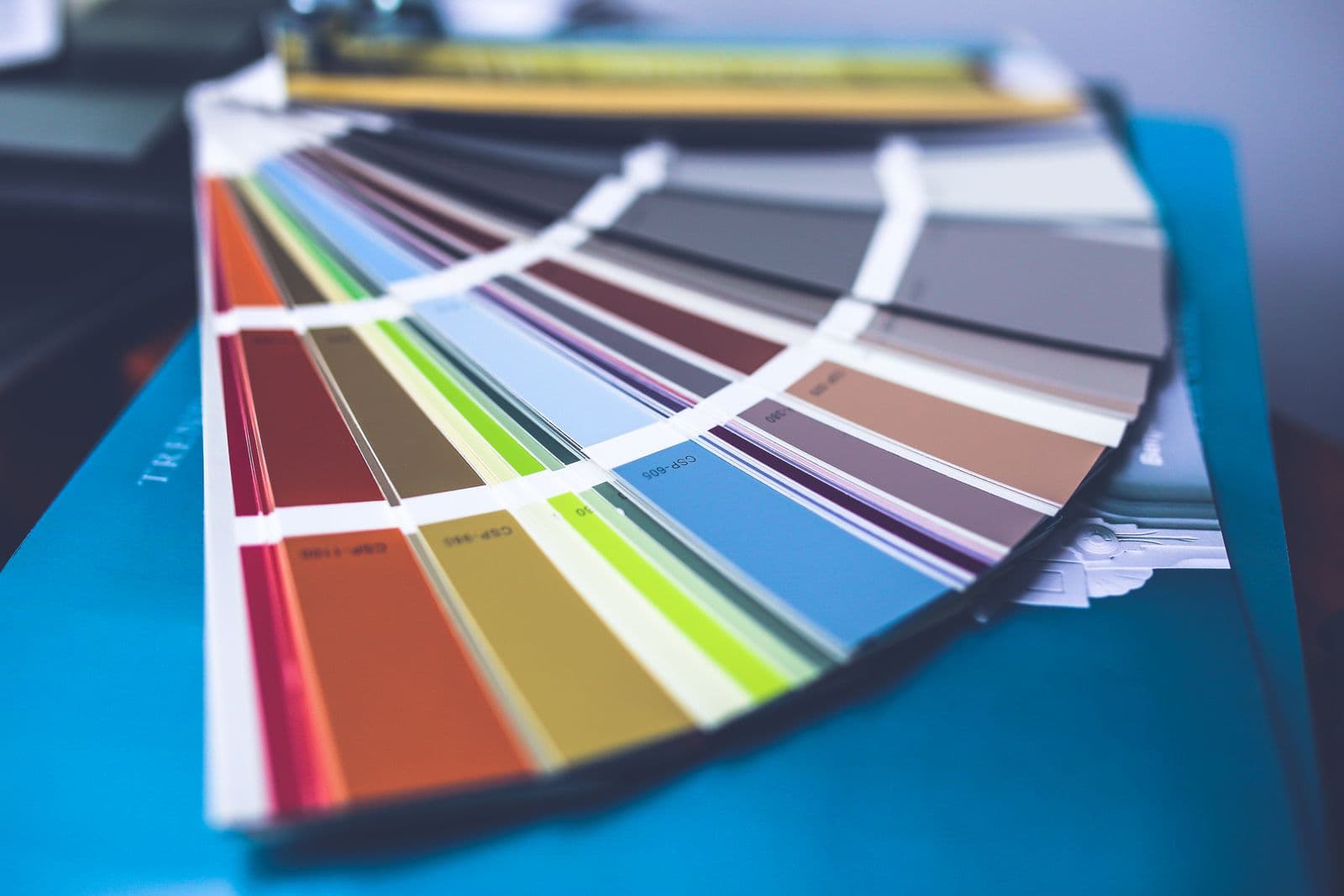 Fans of assorted colour swatches